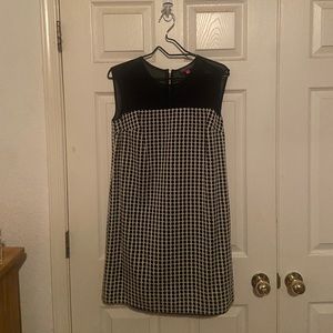 Sleeveless dress